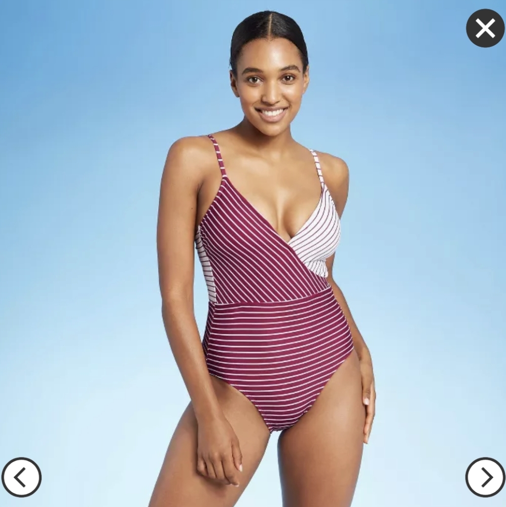 NWOT Kona Sol Red and White Stripe Swimsuit (M)